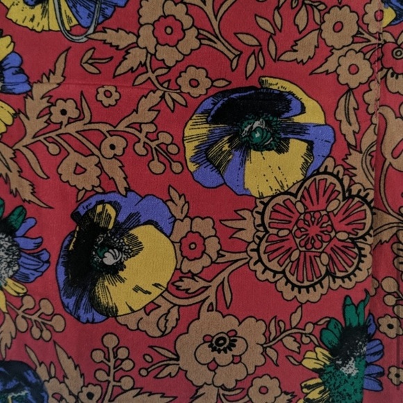 Vintage Puff Sleeve Moody Floral Blouse - Picture 4 of 6